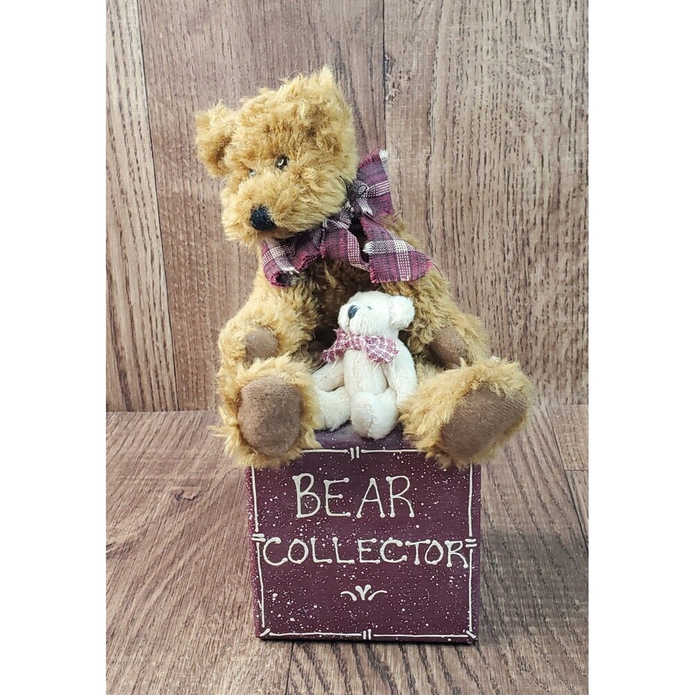 Adams F. Bearington & Tiny Plush on Bear Collector Block Boyd's Bears